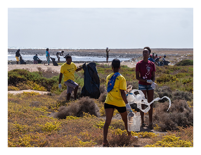 Bios Cabo Verde Campanha de Limpeza em Gatas